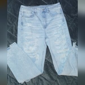 American Eagle Outfitters Light Blue Distressed Mom Jeans
